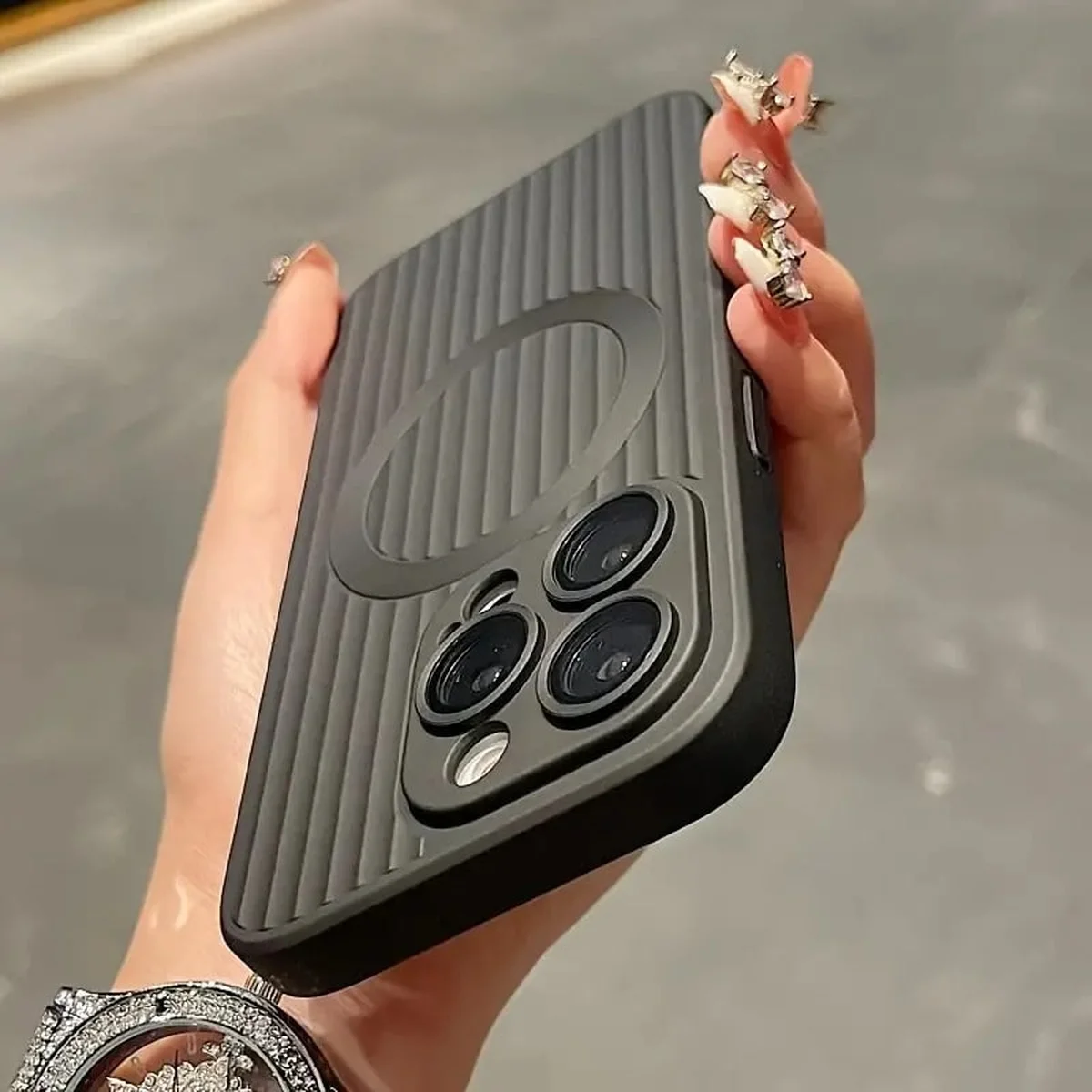 Силиконовый чехол "Ribbed Matte" with MagSafe для Apple iPhone 14 Pro Черный