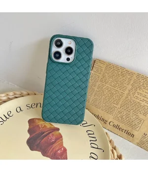 Силиконовый чехол "Weaving" зеленый для iPhone 13 Pro Max