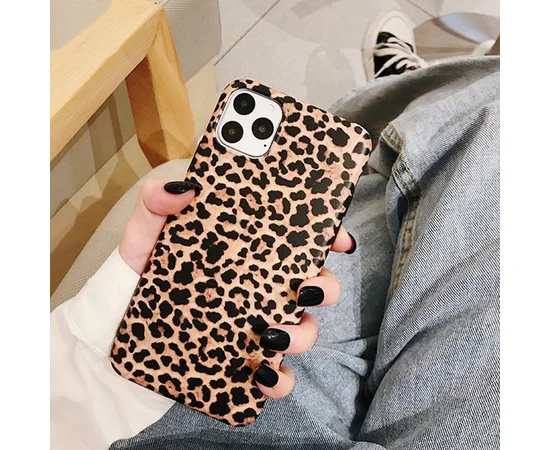 Силиконовый чехол "Leopard" для iPhone 13 Pro