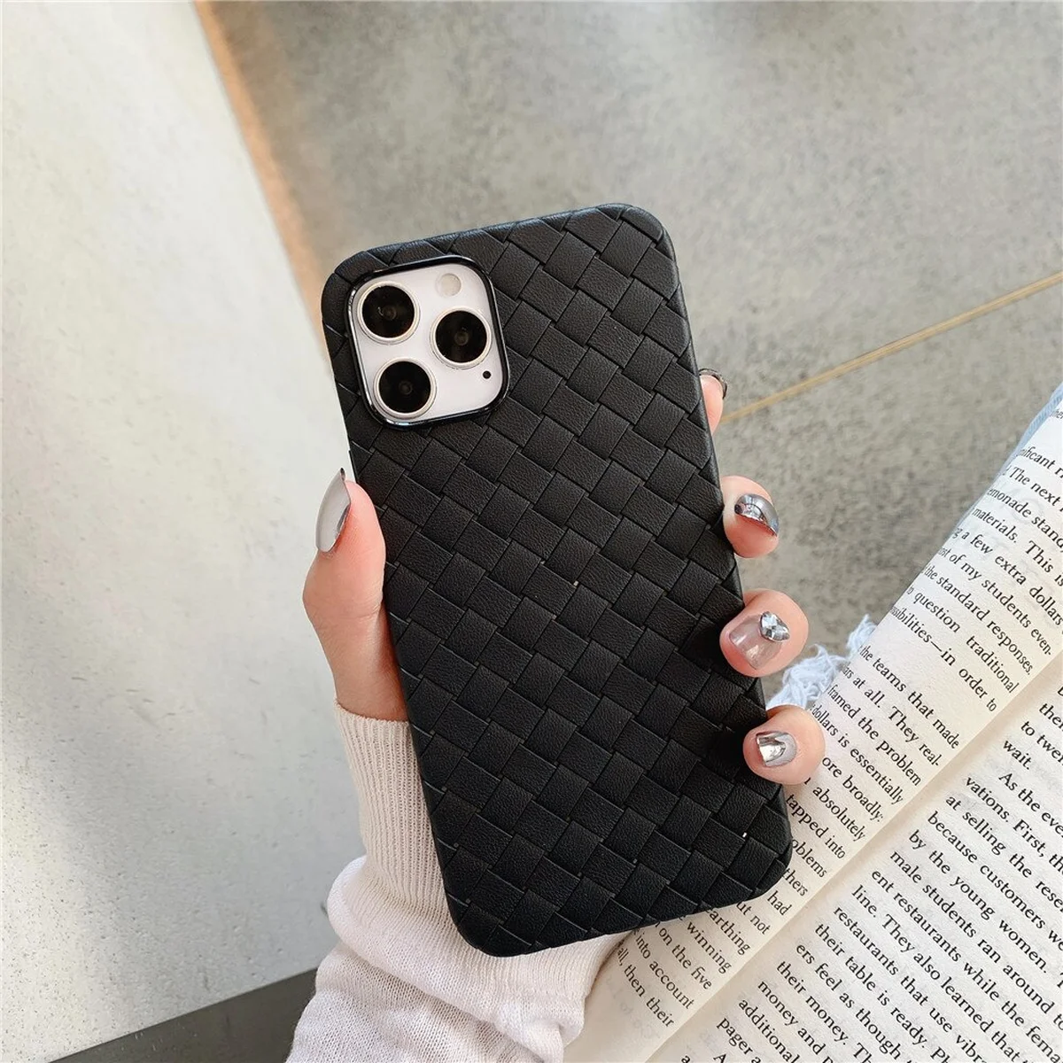 Силіконовий чохол "Weaving" чорний для iPhone 13 Pro Max