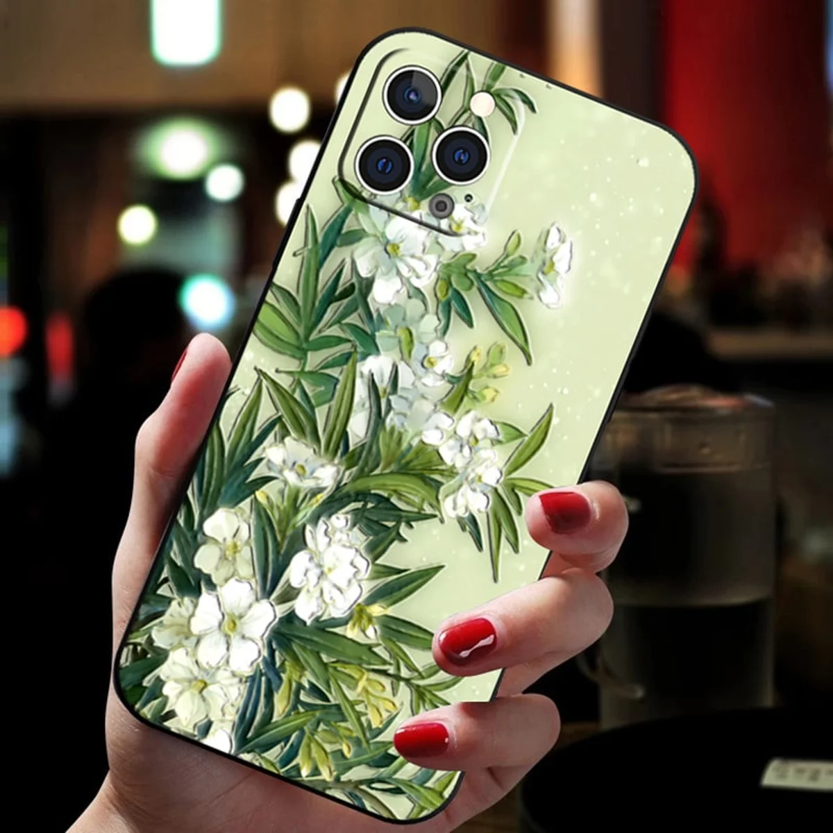 Силиконовый 3D чехол "Relief Flower" №3 для iPhone 13 Pro