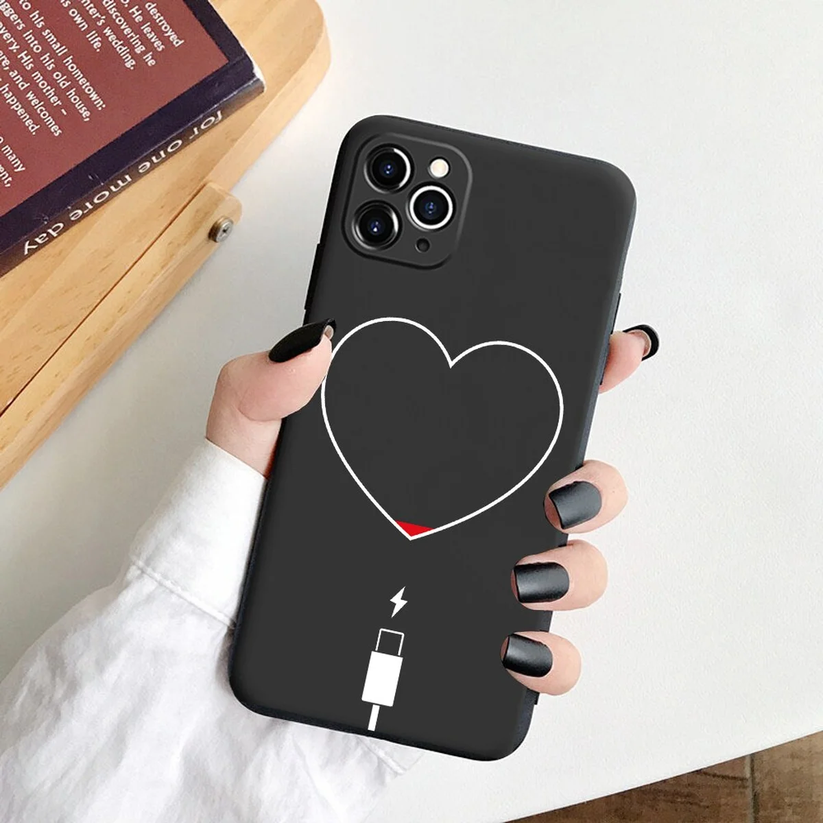 Силиконовый чехол "Max Shell" Heart charger для iPhone 13 Pro