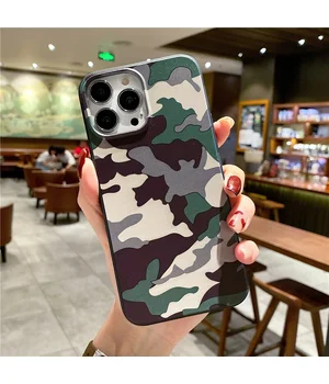 Силиконовый чехол "Camouflage" зеленый для iPhone 12 / 12 Pro