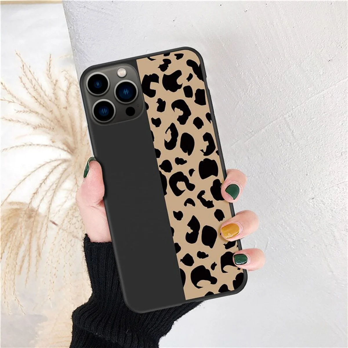 Силіконовий чохол "Leopard Print" для iPhone 13 Pro