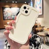 Силиконовый чехол "Candy Wavy" для Apple iPhone 15 Plus Белый