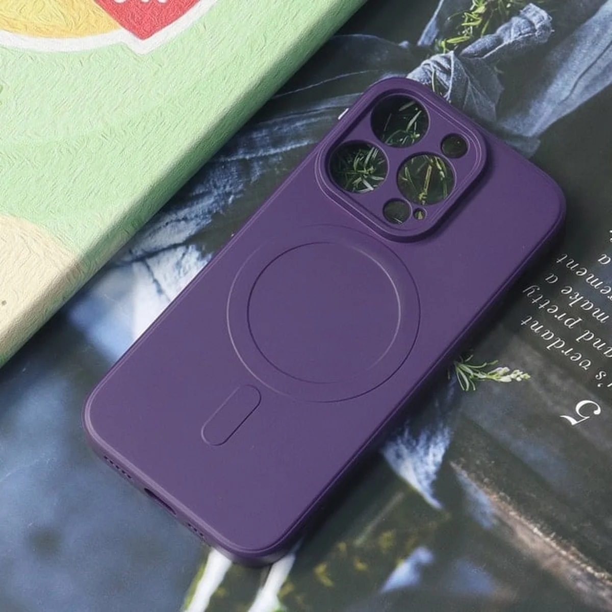 Силиконовый чехол "Silicone Matte" with MagSafe для Apple iPhone 13 Pro Max Фиолетовый