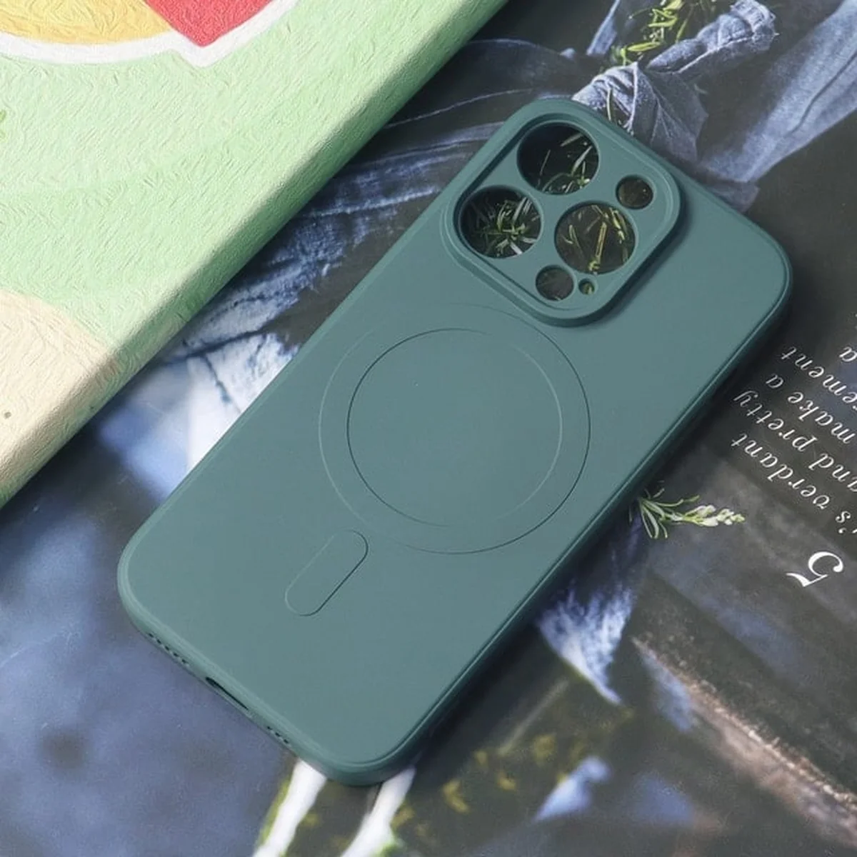 Силиконовый чехол "Silicone Matte" with MagSafe для Apple iPhone 14 Pro Max Dark Green