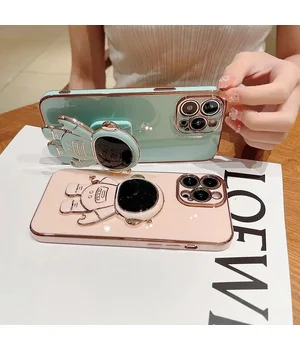 Силиконовый чехол "Космонавт" с подставкой для Apple iPhone 15 Pro Max Мятный