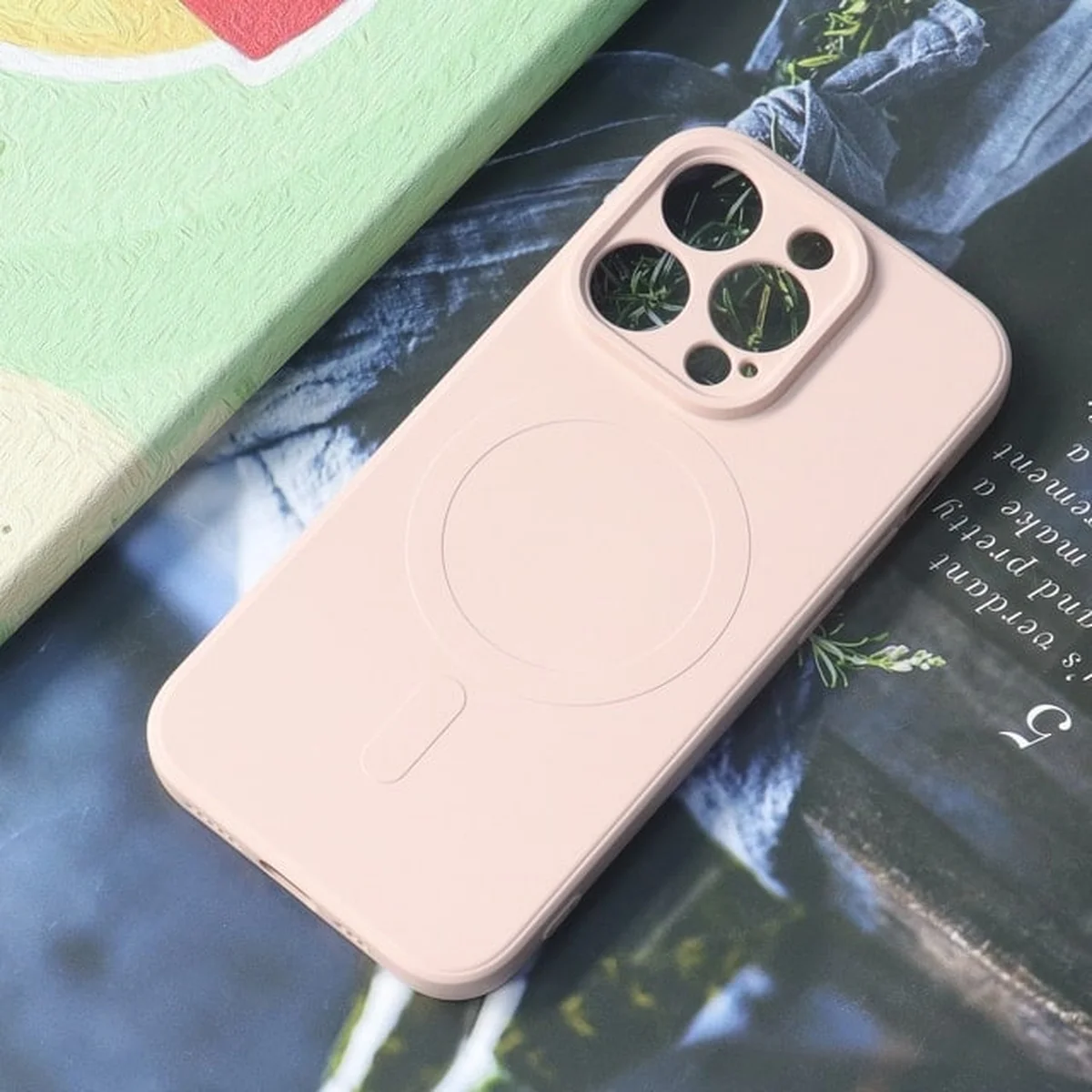 Силиконовый чехол "Silicone Matte" with MagSafe для Apple iPhone 13 Pro Max Pink Sand