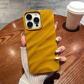 Силиконовый чехол "Silk Wavy" для iPhone 14 Pro Светло-коричневый