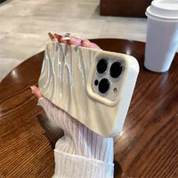 Силиконовый чехол "Silk Wavy" для iPhone 14 Pro Белый