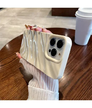 Силіконовий чохол "Silk Wavy" для iPhone 14 Pro Білий