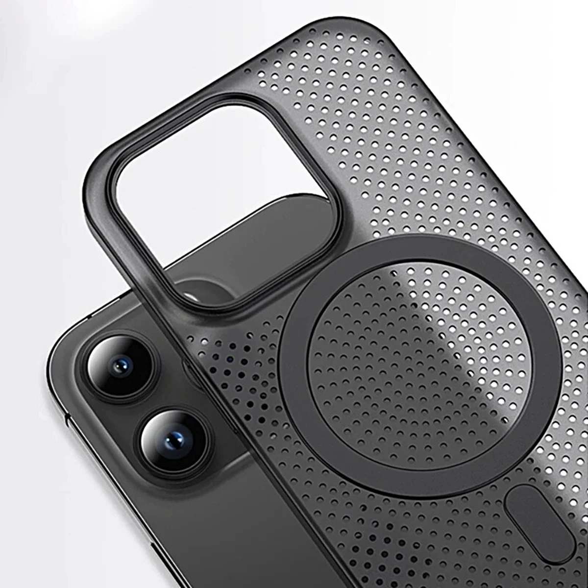 Пластиковый чехол "Thin Mesh" with MagSafe для Apple iPhone 14 Pro Черный