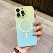 Силиконовый чехол "Gradient Luminous" with MagSafe для Apple iPhone 15 Pro Max Мятный