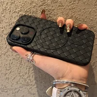 Силиконовый чехол "Luxury Weave" with MagSafe для Apple iPhone 14 Pro Черный