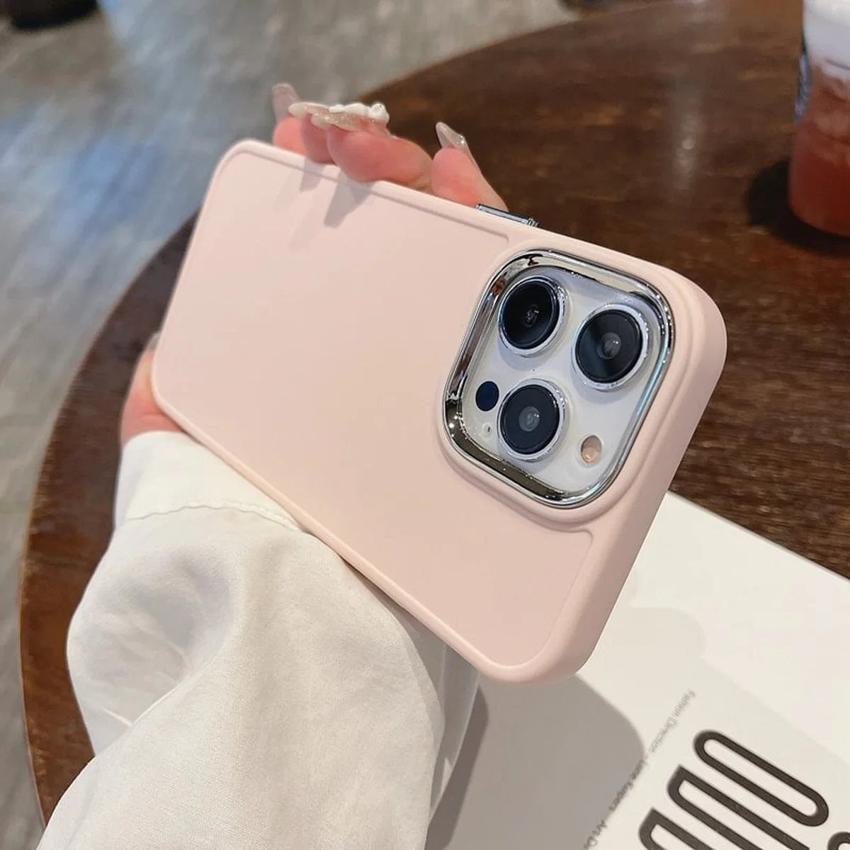 Силиконовый чехол "Candy Electroplate" для iPhone 14 Pro Розовый