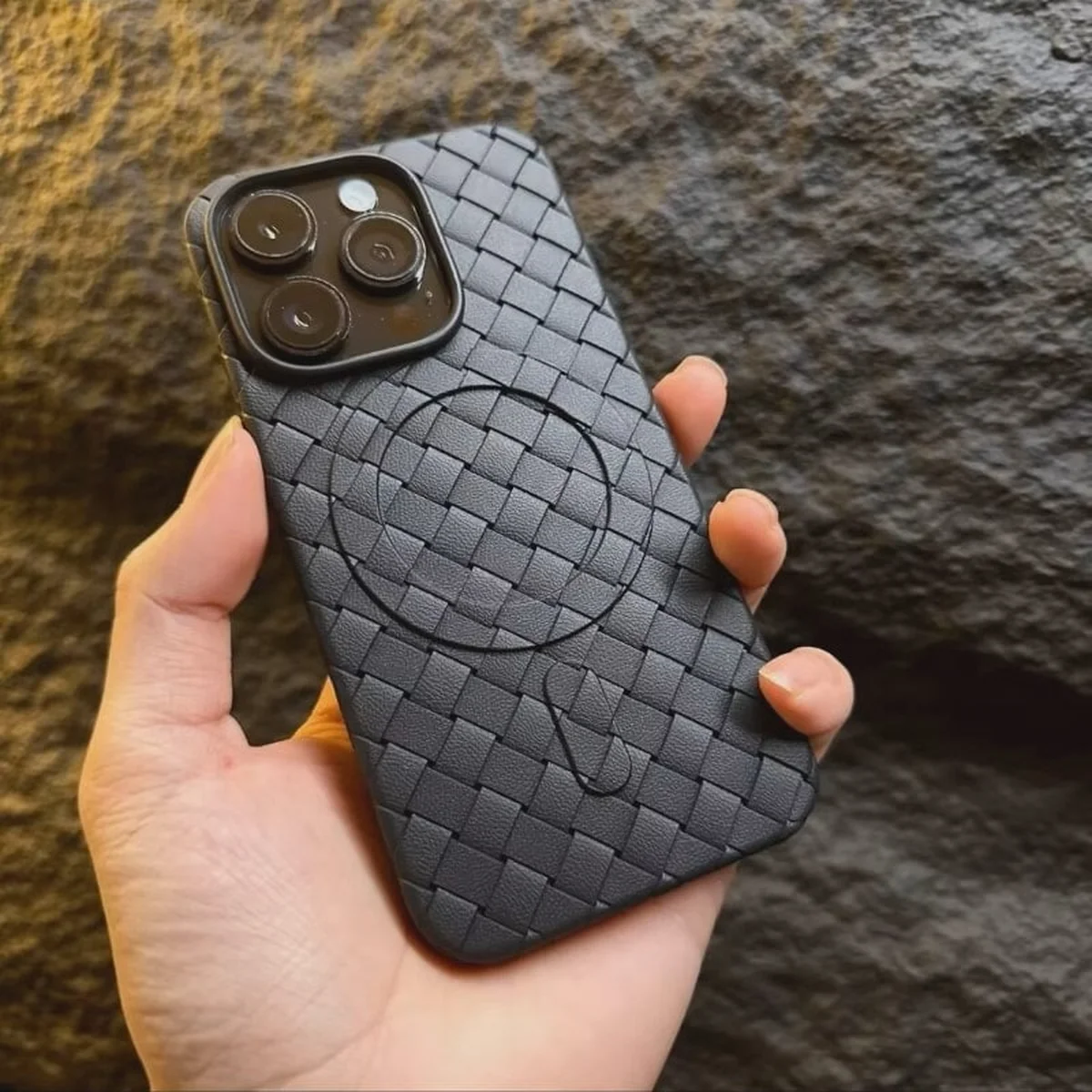 Силиконовый чехол "Luxury Weave" with MagSafe для Apple iPhone 14 Pro Max Черный