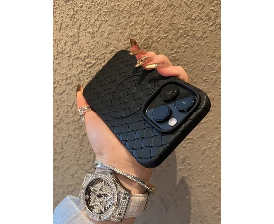 Силиконовый чехол "Luxury Weave" with MagSafe для Apple iPhone 15 Pro Черный