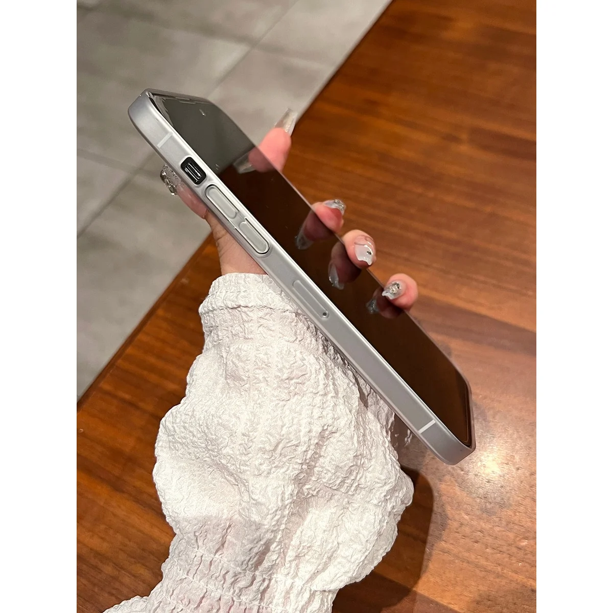 Пластиковий чохол "Luxury Ultra Thin Matte" with MagSafe для Apple iPhone 15 Pro Білий