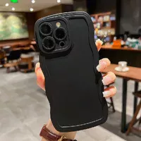 Силиконовый чехол "Candy Wavy" для Apple iPhone 12 Pro Черный