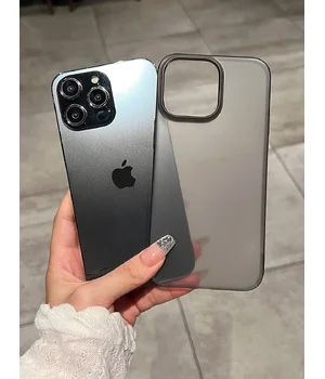 Пластиковый чехол "Ultra Thin Matte" для iPhone 16 Pro Черный