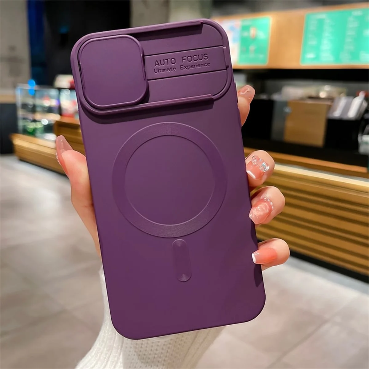 Силиконовый чехол "Lens Protection" with MagSafe со шторкой для iPhone 14 Pro Фиолетовый