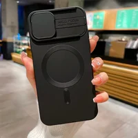 Силиконовый чехол "Lens Protection" with MagSafe со шторкой для iPhone 14 Pro Черный