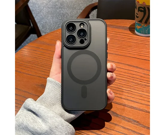 Силиконовый чехол "Frosted Matte" with MagSafe для Apple iPhone 15 Pro Max Черный