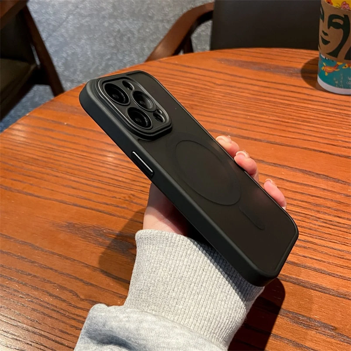 Силіконовий чохол "Frosted Matte" with MagSafe для Apple iPhone 14 Pro Max Чорний