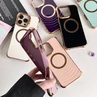 Силиконовый чехол "Luxury Shine" with MagSafe для iPhone 16 Pro Тёмно-фиолетовый
