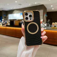 Силиконовый чехол "Luxury Shine" with MagSafe для iPhone 16 Pro Черный