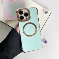 Силиконовый чехол "Luxury Shine" with MagSafe для iPhone 15 Pro Бирюзовый