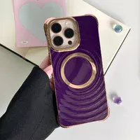 Силиконовый чехол "Luxury Shine" with MagSafe для iPhone 15 Pro Max Тёмно-фиолетовый