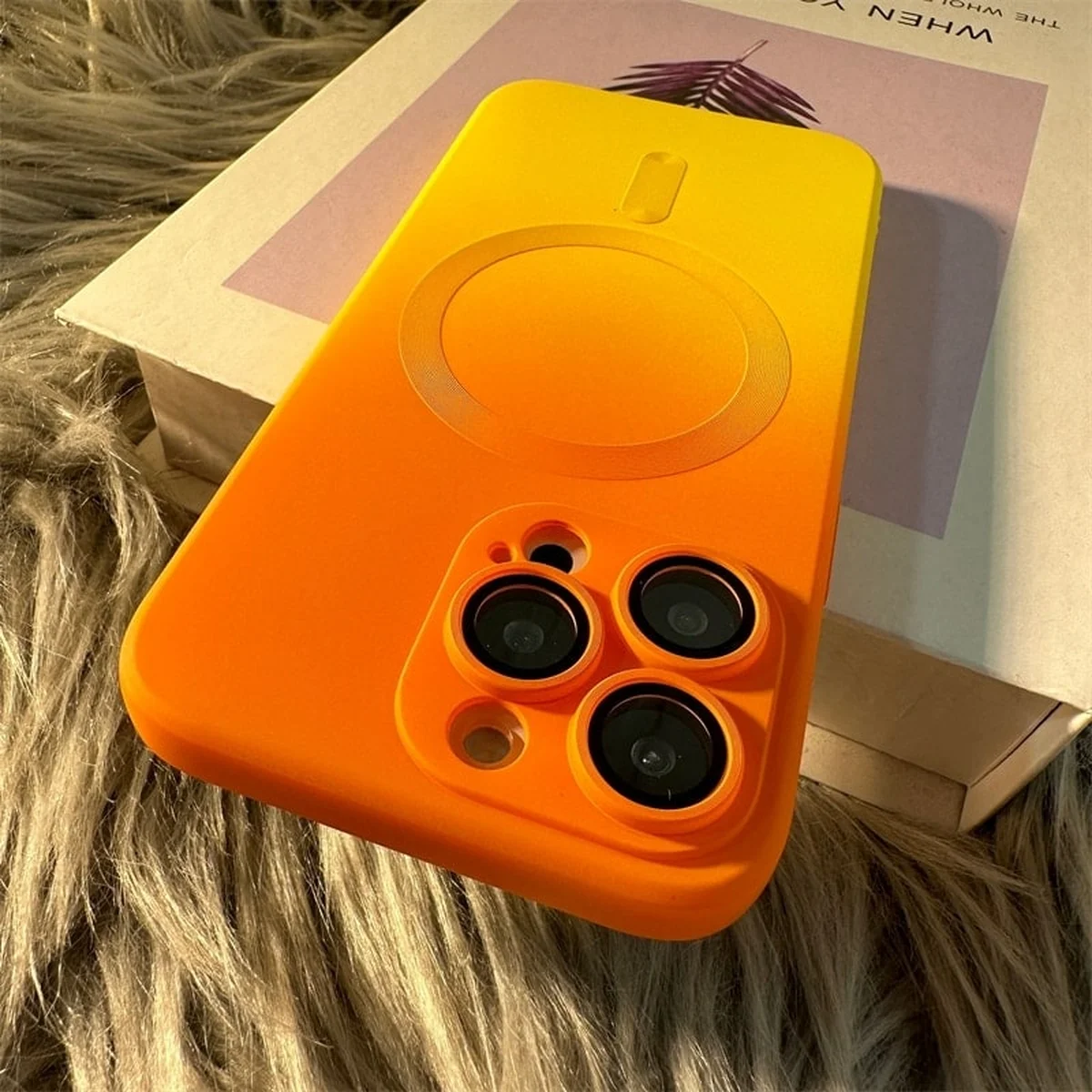 Силіконовий чохол "Luxury Gradient" with MagSafe Apple iPhone 13 Pro Max Помаранчево-жовтий