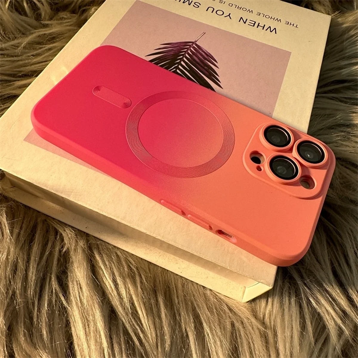 Силиконовый чехол "Luxury Gradient" with MagSafe для Apple iPhone 15 Pro Розово-фиолетовый