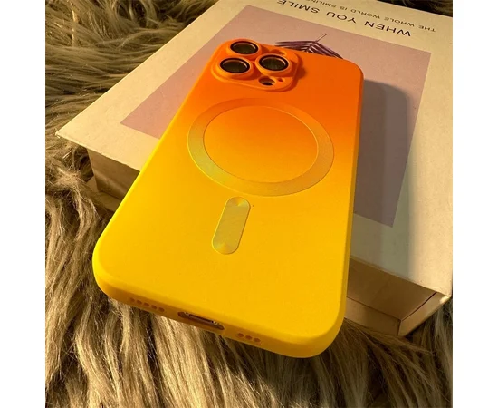Силиконовый чехол "Luxury Gradient" with MagSafe для Apple iPhone 15 Pro Оранжево-желтый