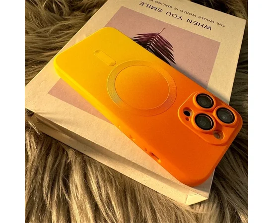 Силиконовый чехол "Luxury Gradient" with MagSafe для Apple iPhone 15 Pro Оранжево-желтый