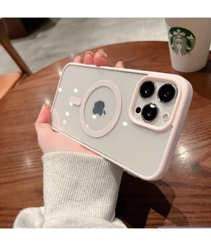 Силиконовый чехол "Luxury Acrylic" with MagSafe для Apple iPhone 15 Pro Светло-розовый Силиконовый чехол "Luxury Acrylic" with MagSafe для Apple iPhone 15 Pro Светло-розовый