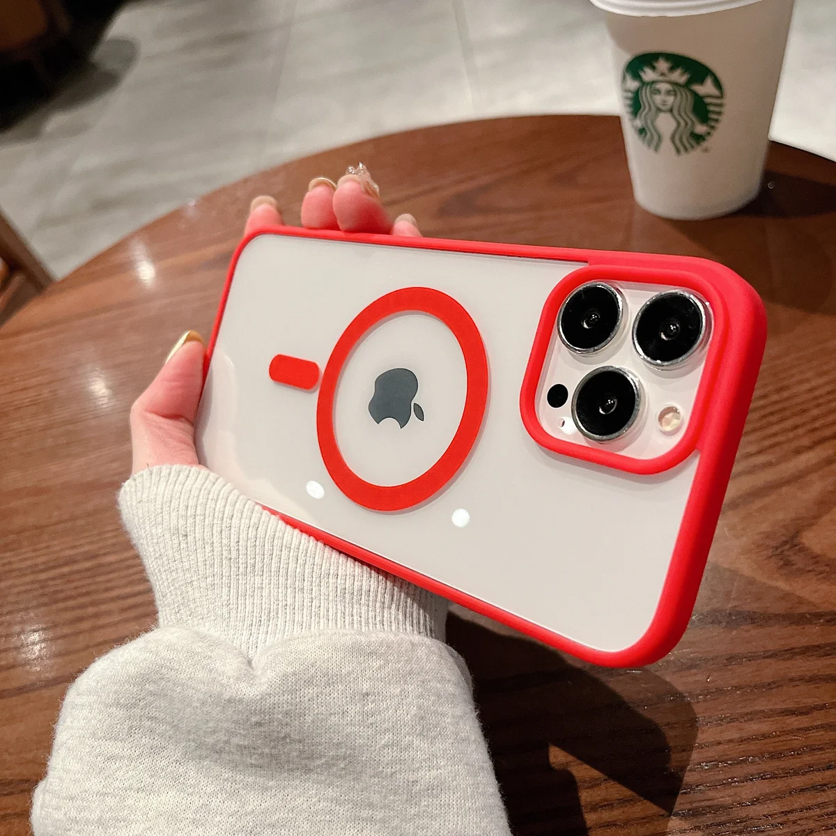 Силиконовый чехол "Luxury Acrylic" with MagSafe для Apple iPhone 15 Pro Max Красный