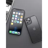 Противоударный чехол "Carbon Matte" для iPhone 13 Pro Черный