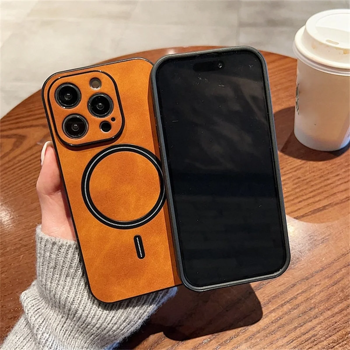 TPU+PC чохол "Luxury Leather" with MagSafe для Apple iPhone 13 Pro Світло-коричневий