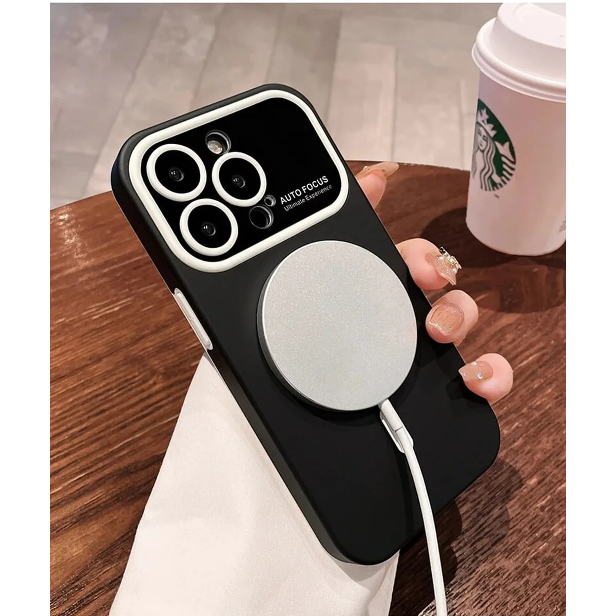 Противоударный чехол "Matte Larg" Case with MagSafe для Apple iPhone 15 Pro Max Черный