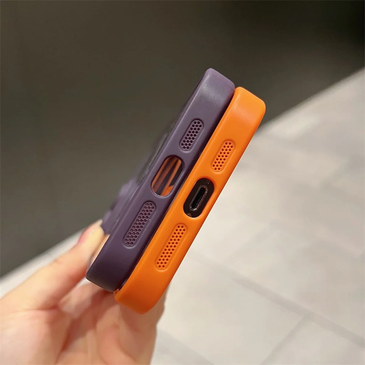 Силиконовый чехол "Acrylic Magnetic" with MagSafe для Apple iPhone 13 Pro Оранжевый