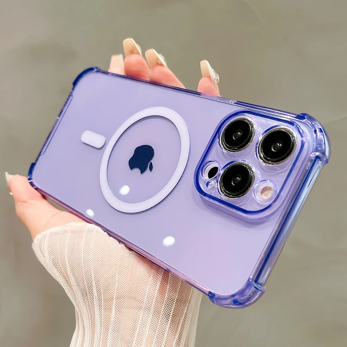 Силіконовий чохол "Clear Magnetic" with MagSafe для Apple iPhone 15 Pro Фіолетовий