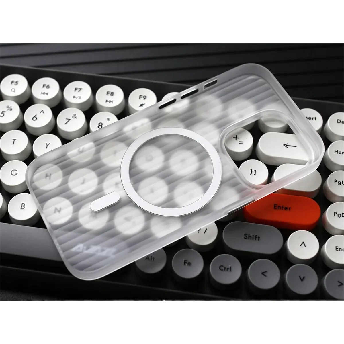 Пластиковый чехол "Luxury Corrugated" with MagSafe для Apple iPhone 14 Pro Max Прозрачный