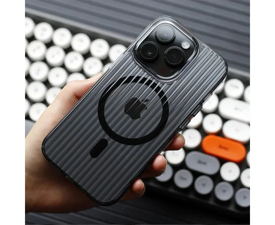 Пластиковый чехол "Luxury Corrugated" with MagSafe для Apple iPhone 15 Pro Max Черный