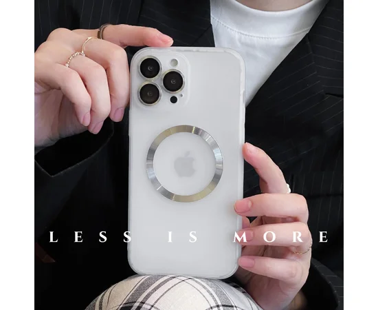 Силиконовый чехол "Thin matte silicone" with MagSafe для Apple iPhone 15 Pro Белый