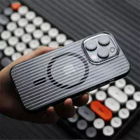 Пластиковий чохол "Luxury Corrugated" with MagSafe для Apple iPhone 14 Pro Max Чорний