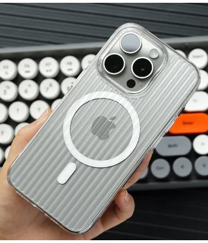 Пластиковый чехол "Luxury Corrugated" with MagSafe для Apple iPhone 15 Pro Max Прозрачный