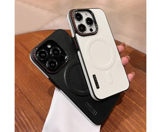 Пластиковий чохол "UltraThin Air Case" with MagSafe для Apple iPhone 15 Pro Білий